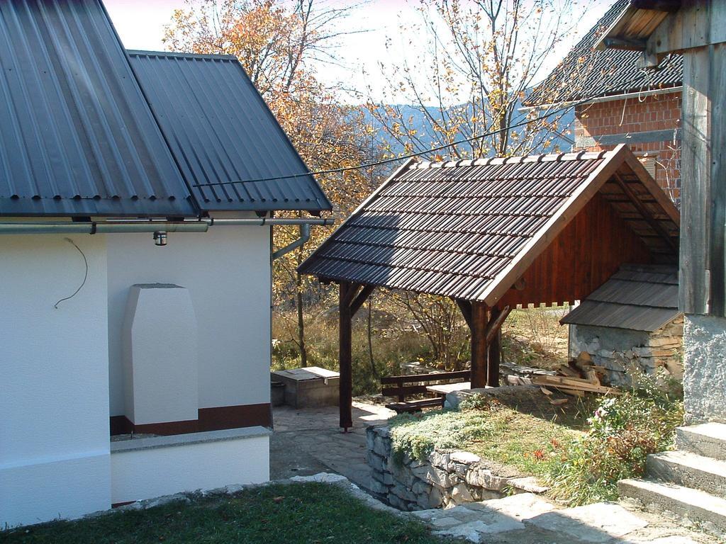 Guest House Tone Poljanak Exterior foto