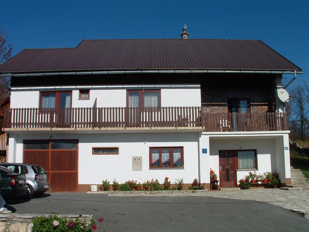 Guest House Tone Poljanak Exterior foto